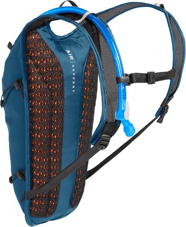 CamelBak Classic Light Bike Hydration Pack 70oz - Image 2